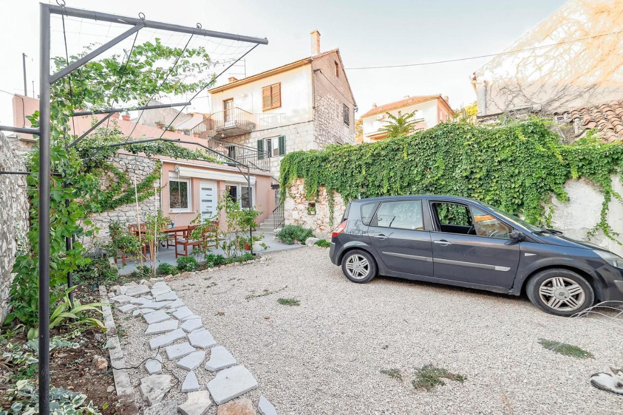 Green Oasis City Center Apartment Šibenik Extérieur photo